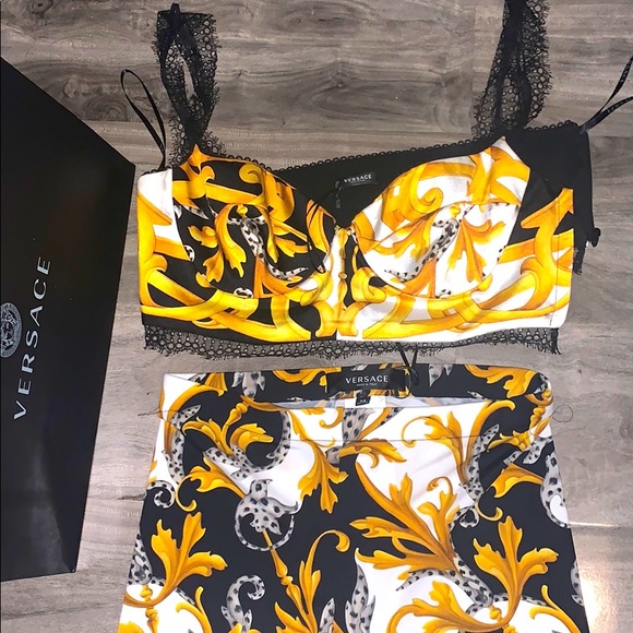 Versace acanthus print top and bottom